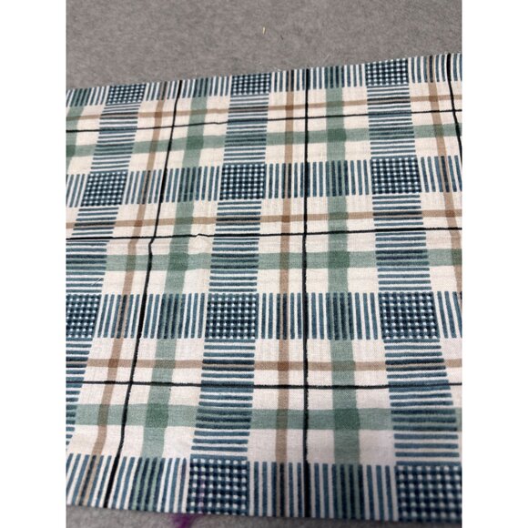 Plaid Cotton Fat Quarter Fabric 18x22" for Quilting & Crafting Projects - Picture 1 of 6